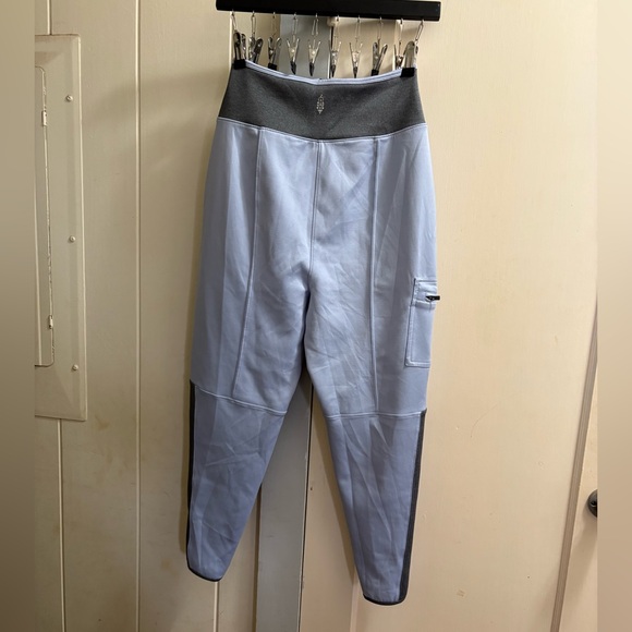 EUC Free People Movement Pants - Picture 2 of 4